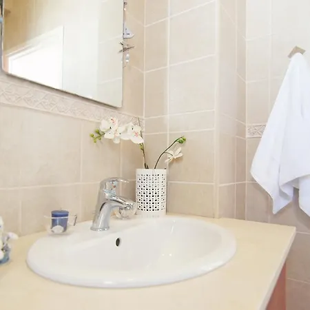 Sonja Villa Protaras